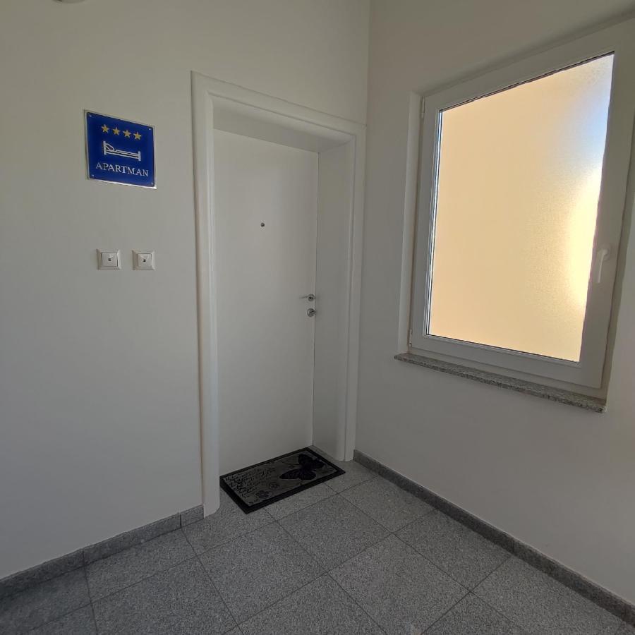 Apartman Moris Malinska Exterior foto